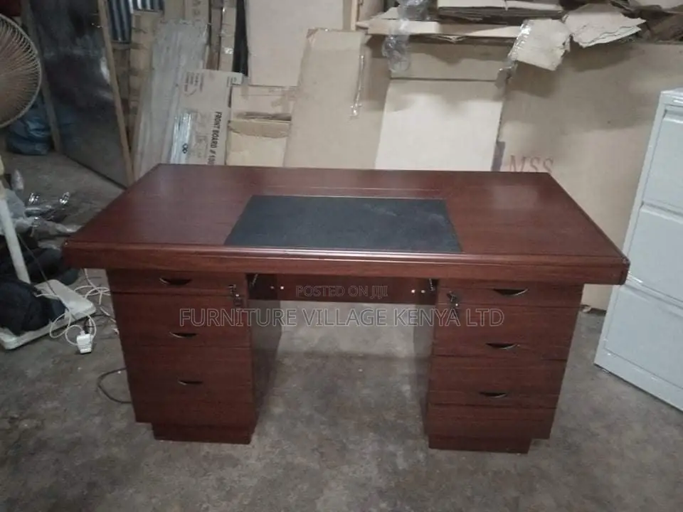 Office Desk:Executive 1200mm Directors Mahogany Work Table
