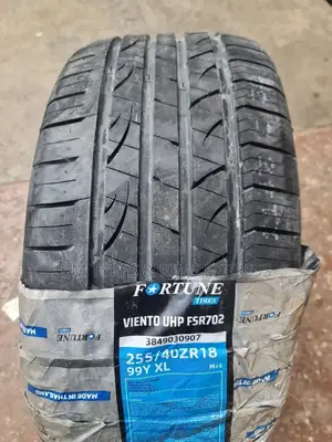 255 /40 R18 Fortune Tyres (New Technology)