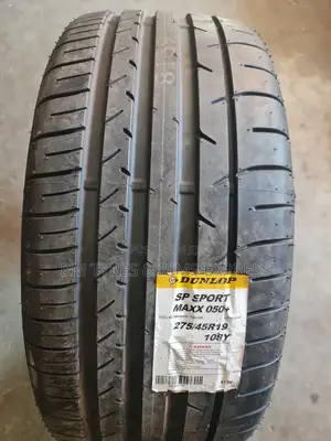 275 /45 R19 Dunlop Tyres (Sp -Sport) Japan.