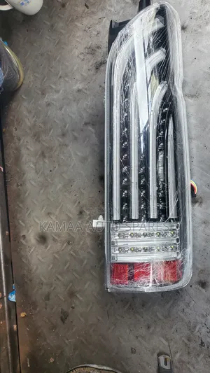 Aftermarket Rear Lights Toyota Hiace 9l 7l