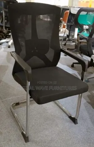 Black Ergonomic Mesh Visitor Chair Yf4