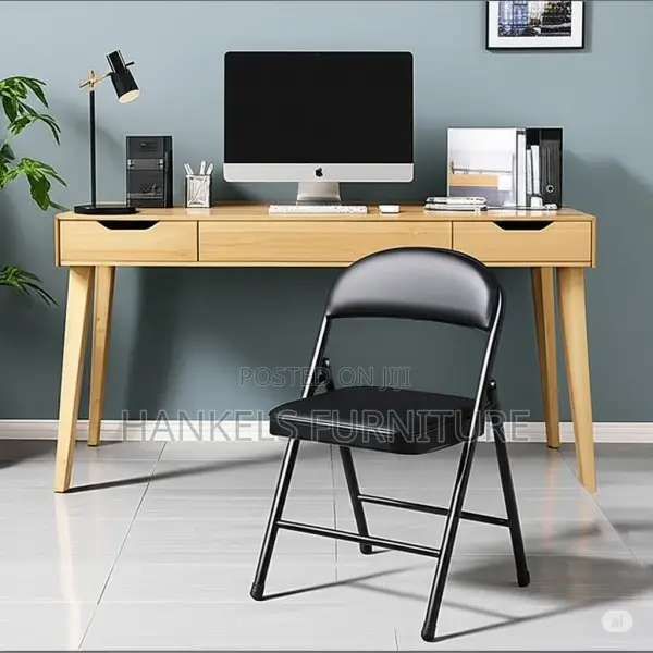 Black Foldable Training Chair