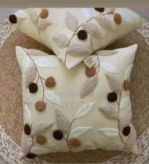 Flowered Boho Vintage Throwpillow Covers