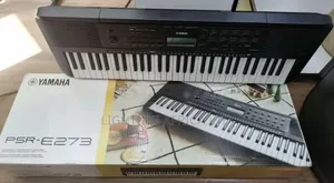Yamaha PSR E273 Keyboard Original