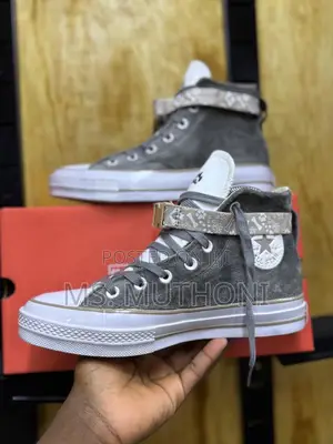 Authentic Converse All Star Chunk Taylor '70 High*Quality