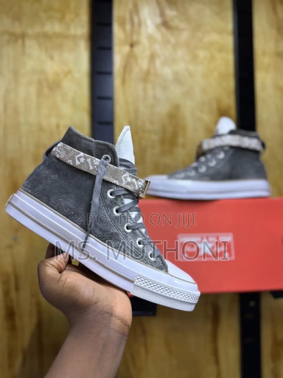 Authentic Converse All Star Chunk Taylor '70 High*Quality