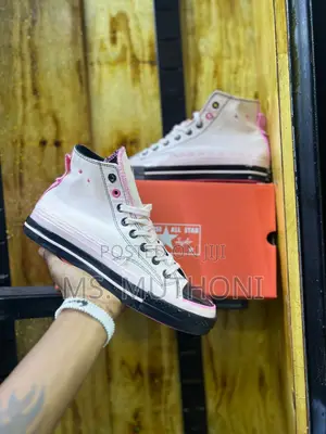 Authentic Converse All Star Chunk Taylor '70 High*Quality