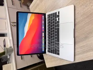 Laptop Apple MacBook Air 8GB Intel Core I5 SSD 512GB