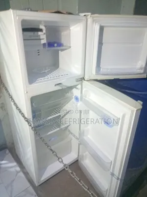 Lg Refrigerator 300ltrs