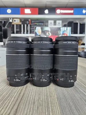 Canon Ef 75-300mm Zoom. Lens