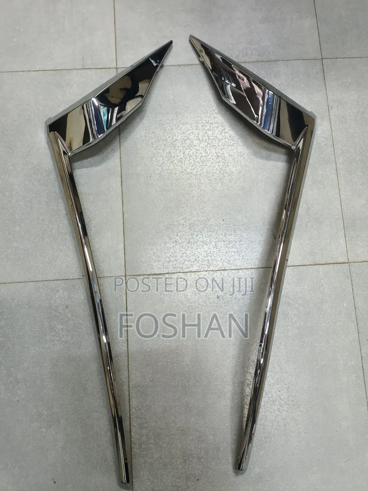 Prado 150 Headlight Chrome