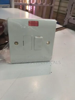 Spur Switch With Neon