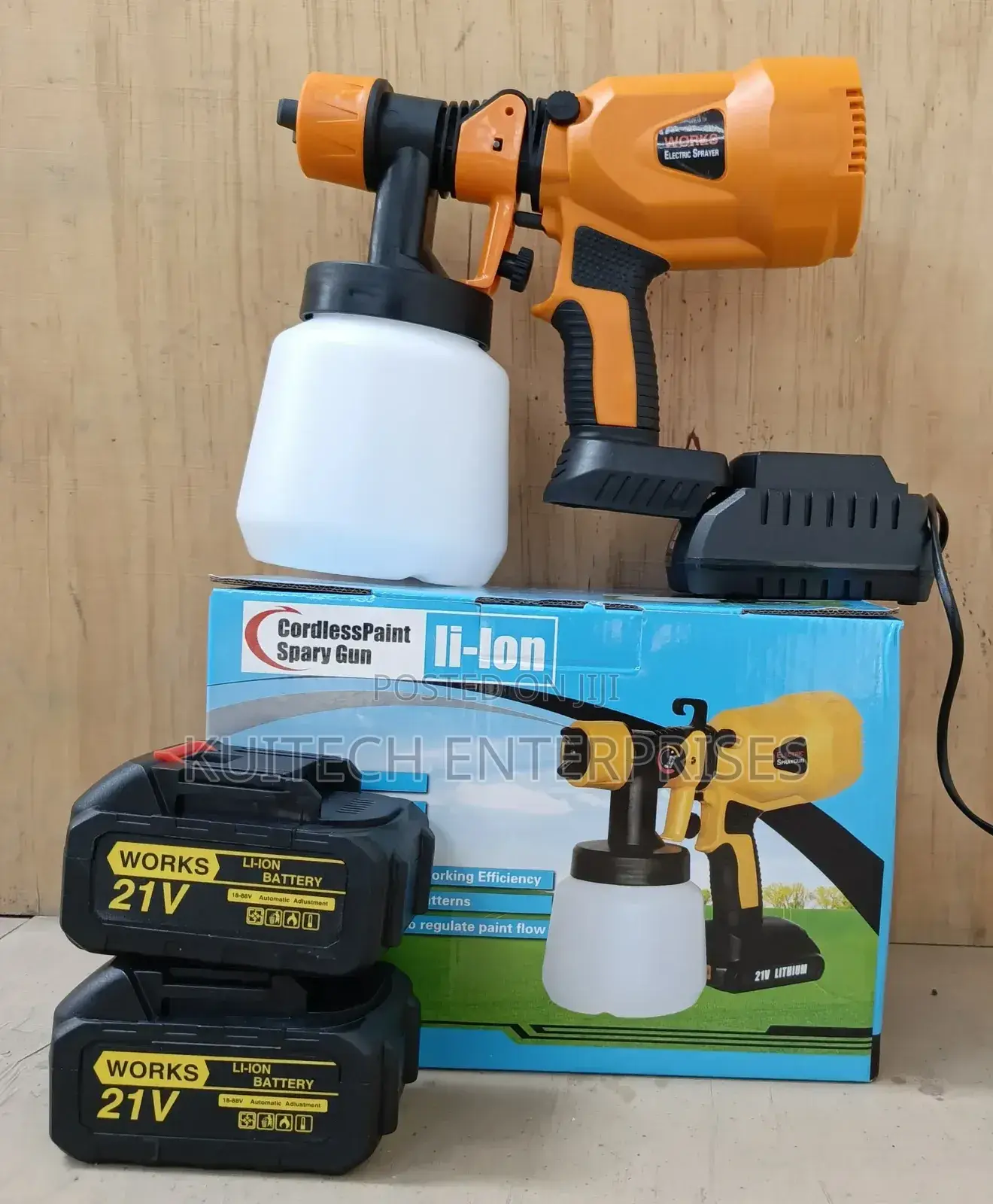 Cordless Paint Spray Gun Machine/Rechargeable Sprayer