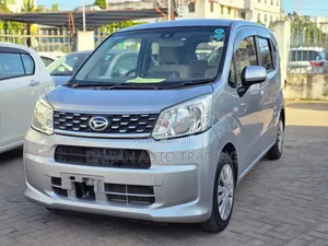 Daihatsu Move 2018 Silver