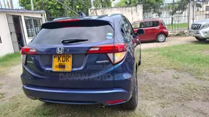 Honda Vezel 1.5 Hybrid 2WD 2017 Blue
