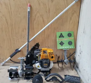 4 Stroke Tiller and Weeder Dera Brush Cutter Machine