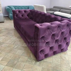 3-Seater Chesterfield Sofa in Deep Pink