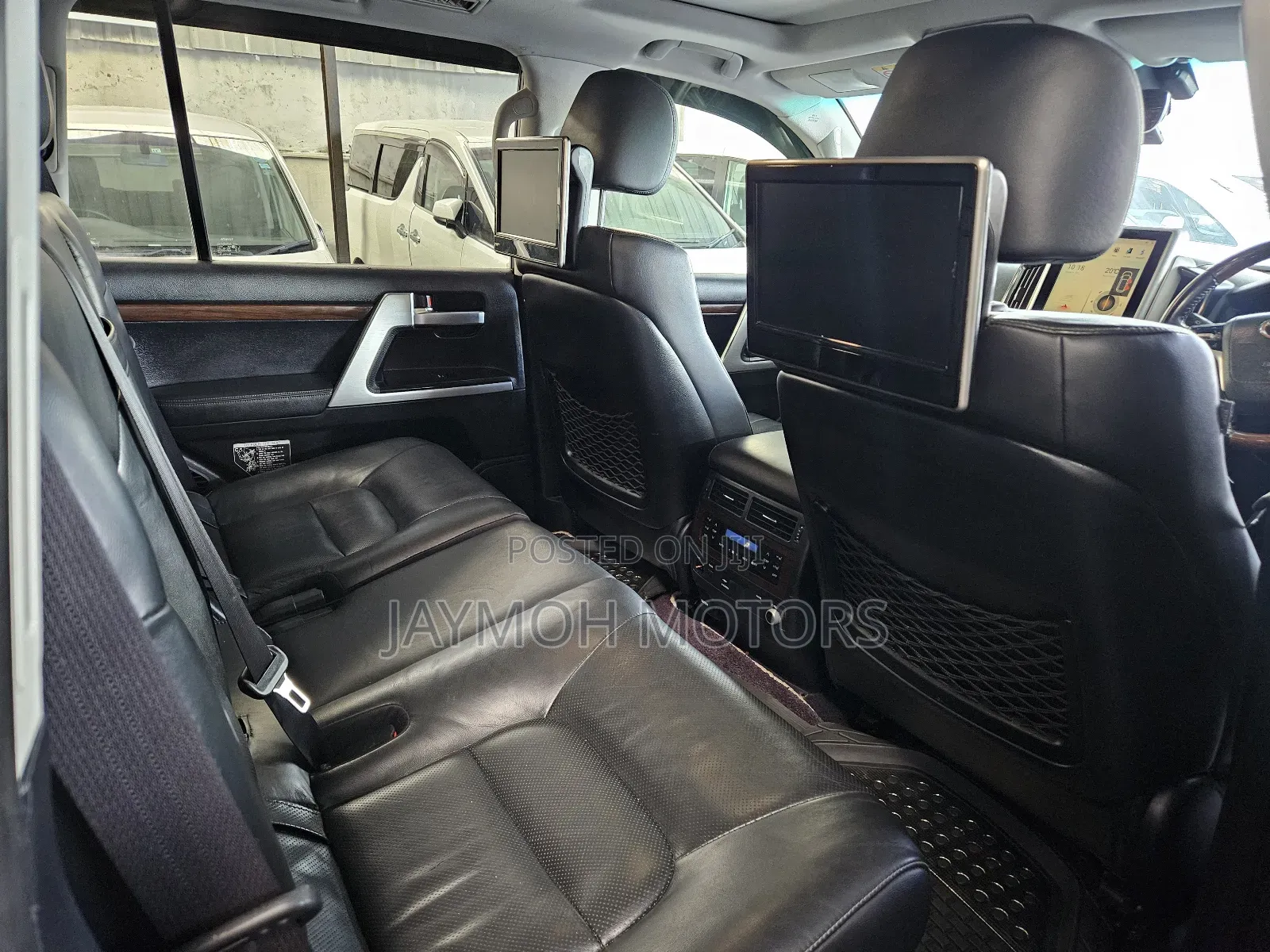 Toyota Land Cruiser 2016 Gray