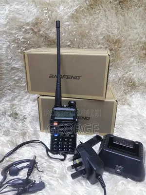 Quality Uv-5r Dual Band Two-way Radio With Ear Piece