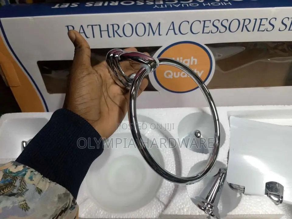 Bathrrom Acccessories Set Silver