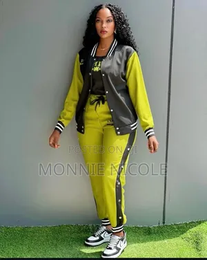 Sporty Ladies Tracksuit