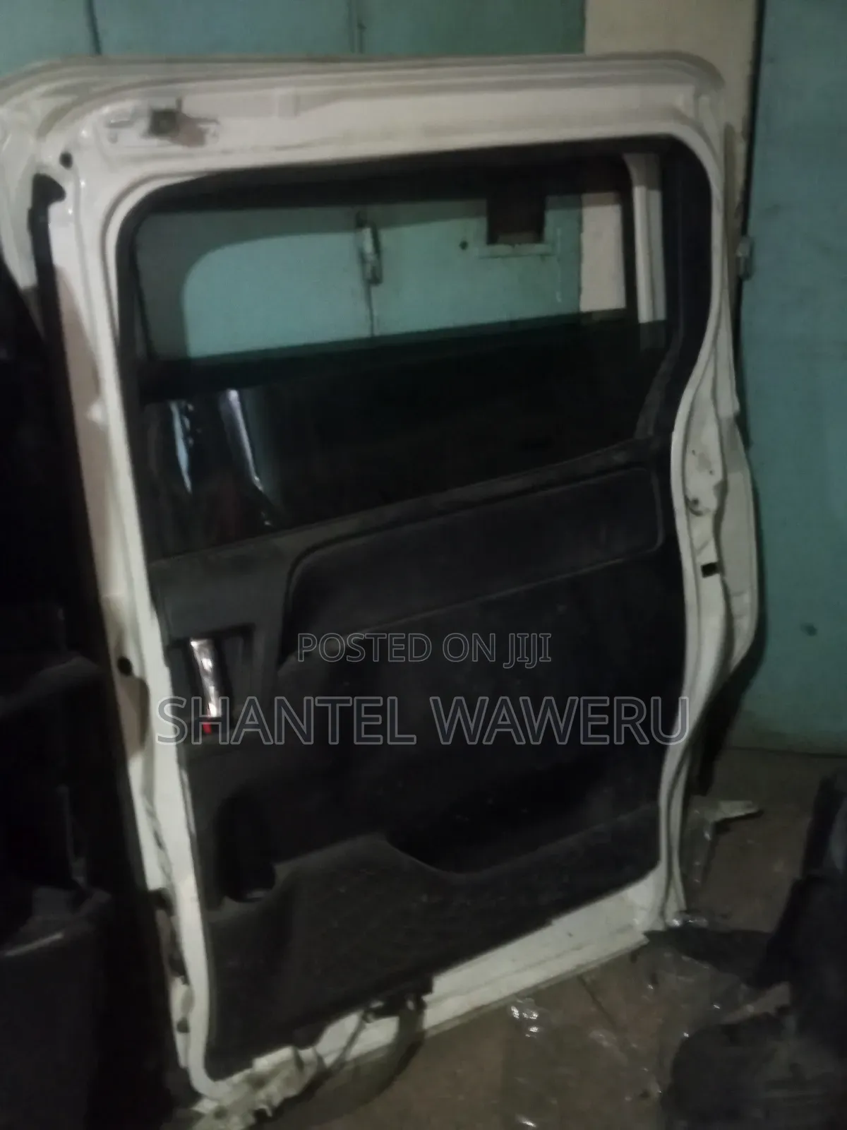 Noah 2012 Sliding Door