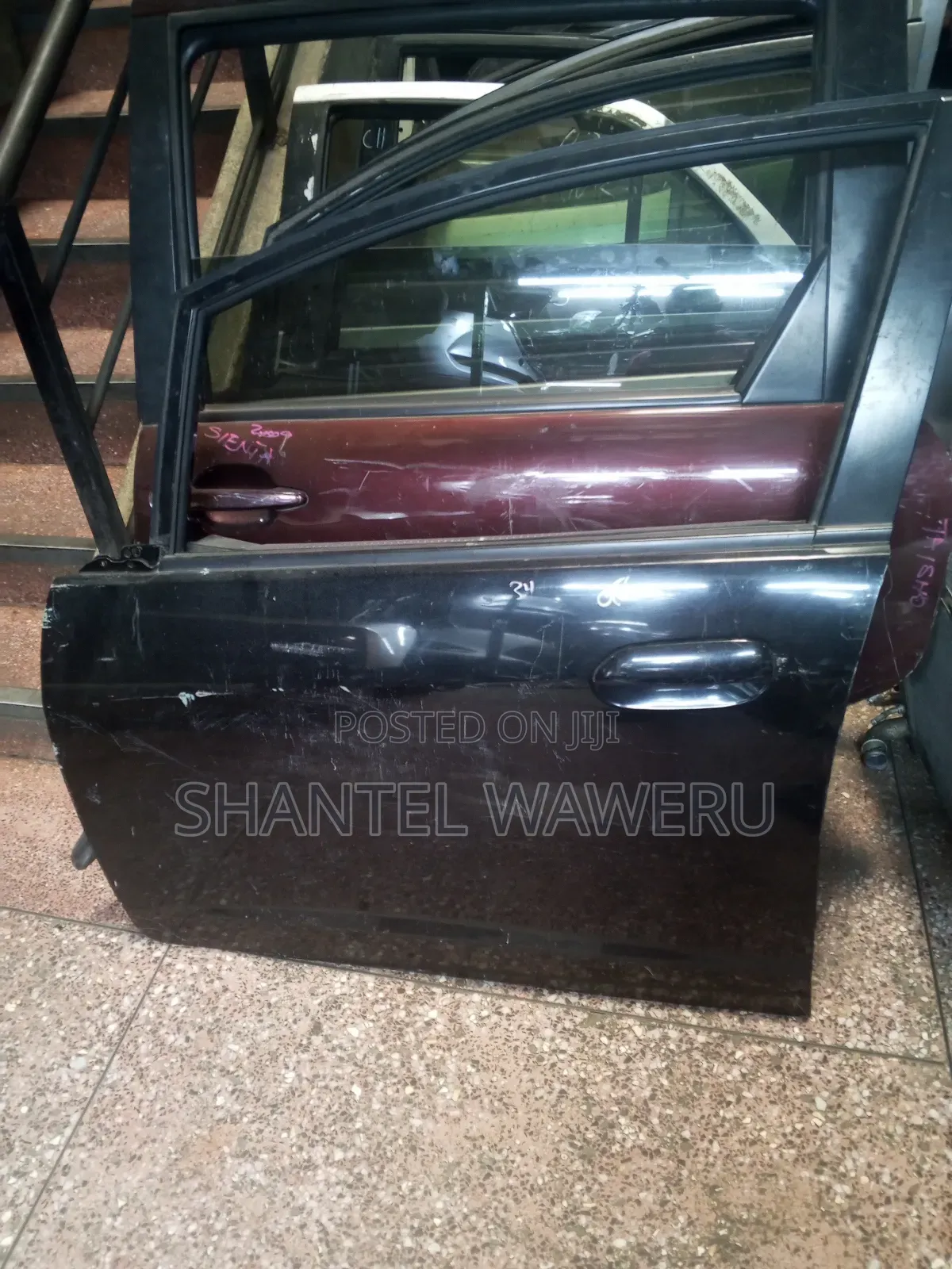 Hondafit 2012 Door