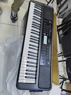 Yamaha Keyboard Psr E 373