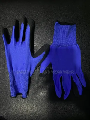 Premium Diamond Grip Gloves
