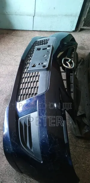 Bumper Mazda Premacy 2008