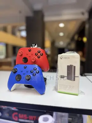 Xbox Series X Pad and Battery Combo