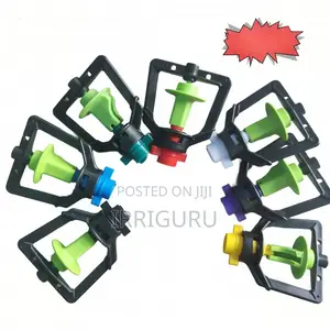 Rotating Sprinkler Greenhouse Planting