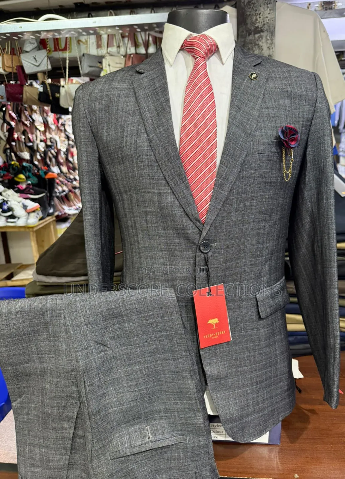 Elegant Men Checked Trouser Suit