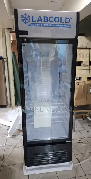 Lab / Vacine Fridge