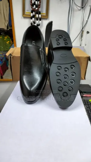 Men Black Leather Shoes Without Strings
