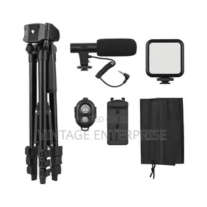 Vlogging Kit With Tripod Stand
