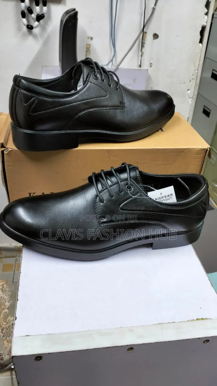 Black Leather Shoes With Laces