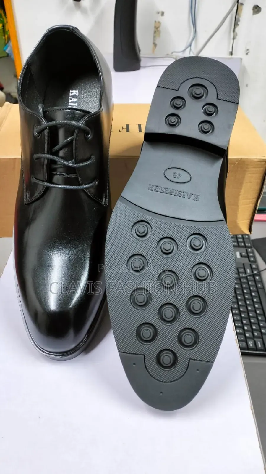 Black Leather Shoes With Laces
