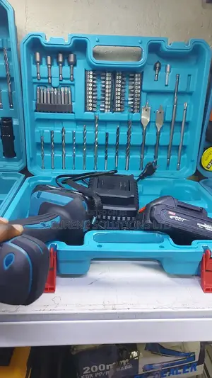 Makita 88v Cordless Hammer Drill Kit