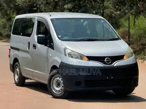 Nissan NV200 2018 Silver