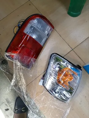 Taillamp Light Hilux Millennium Ln 167 Rear Light
