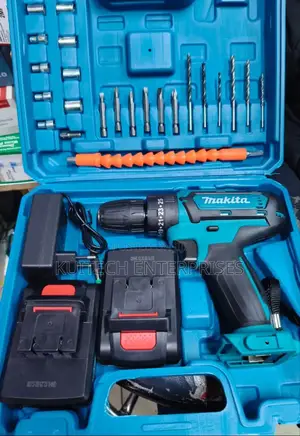 Makita Cordless Drill Set/Electric Makita Drill With Tools