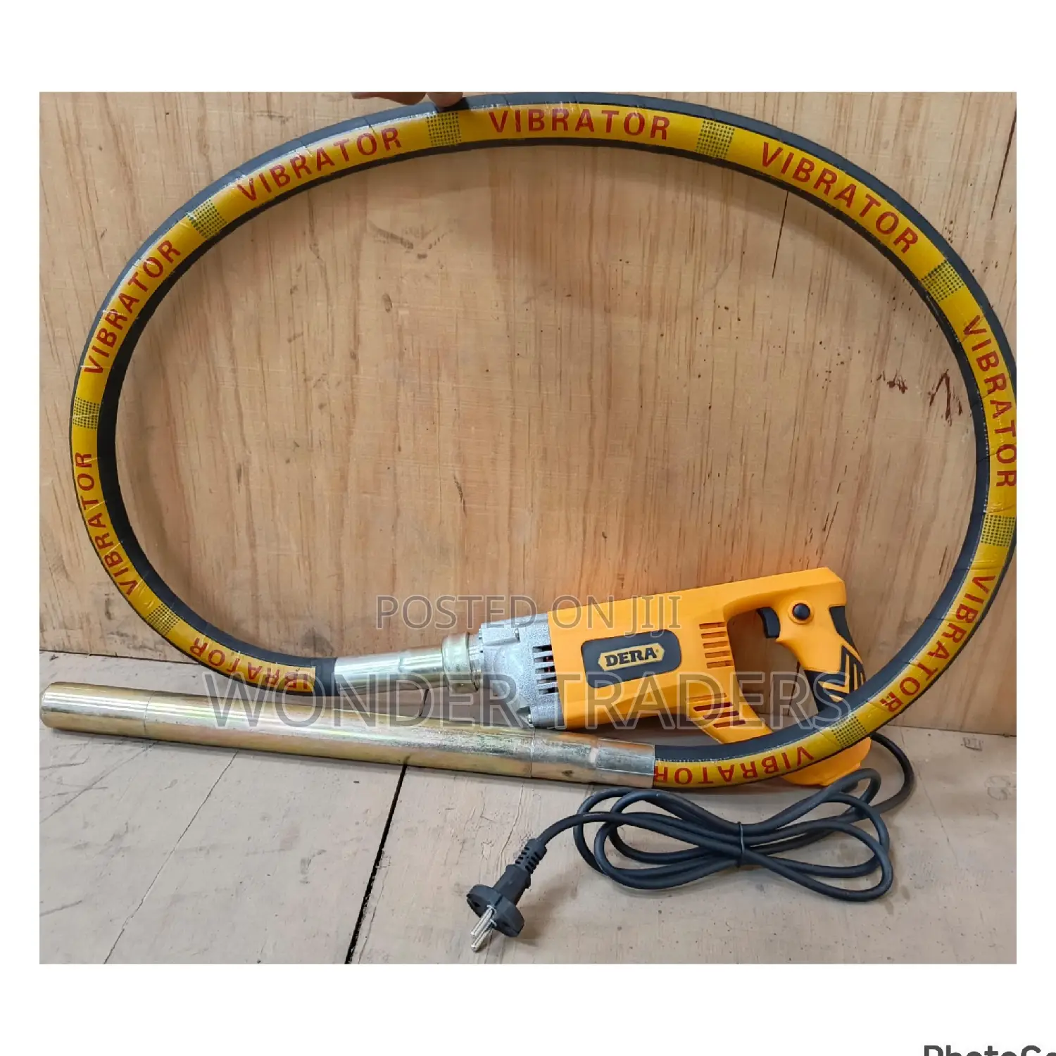 Dera Electric Concrete Vibrator 1300w