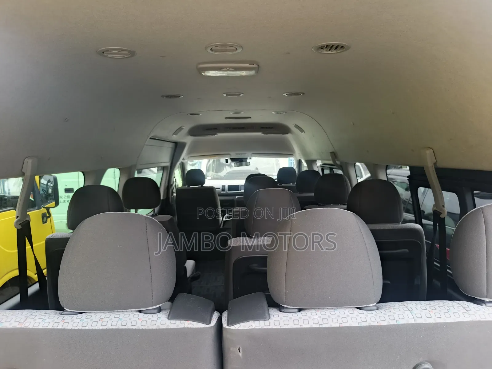 Toyota HiAce 2019 Blue