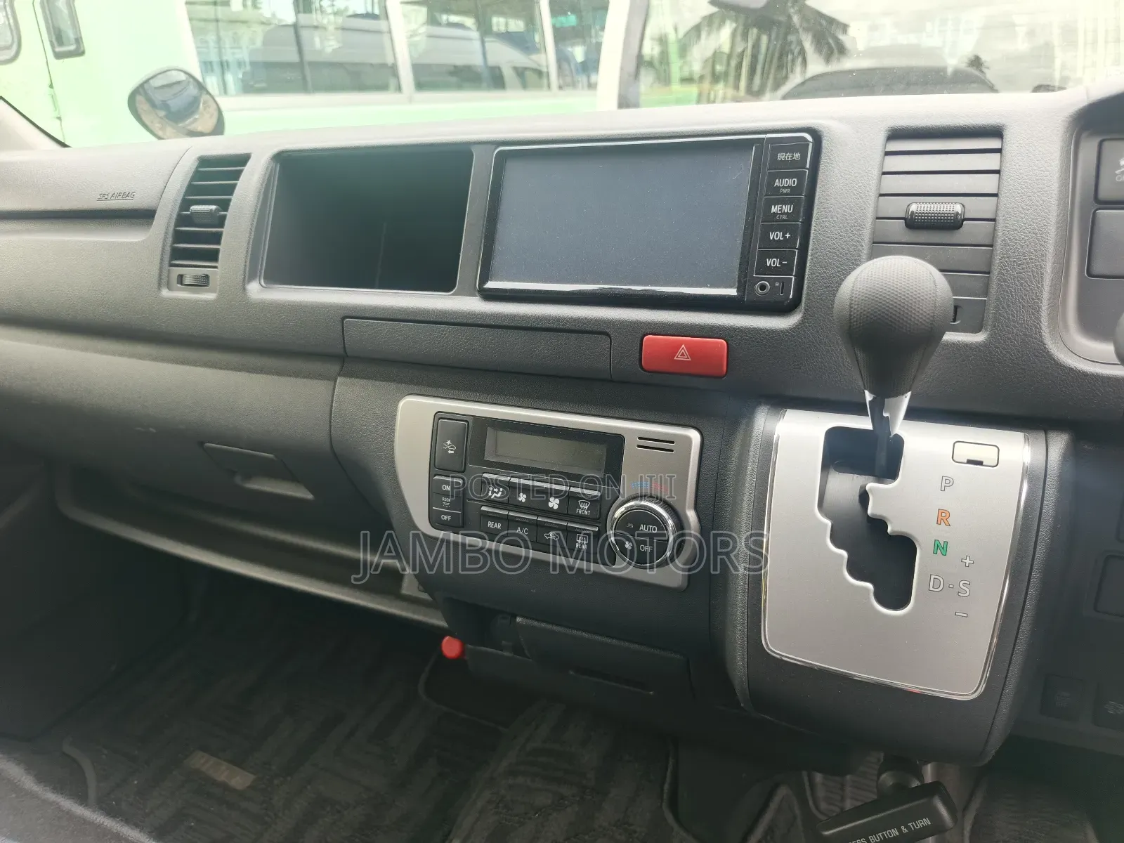 Toyota HiAce 2019 Blue
