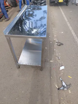 5 Ft Working Table