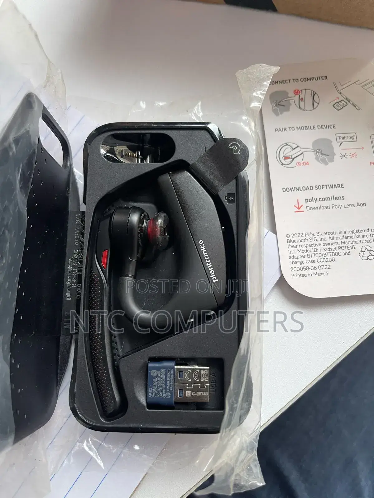 Poly Voyager 5200 Usb-a Bluetooth Headset +Bt700 Dongle