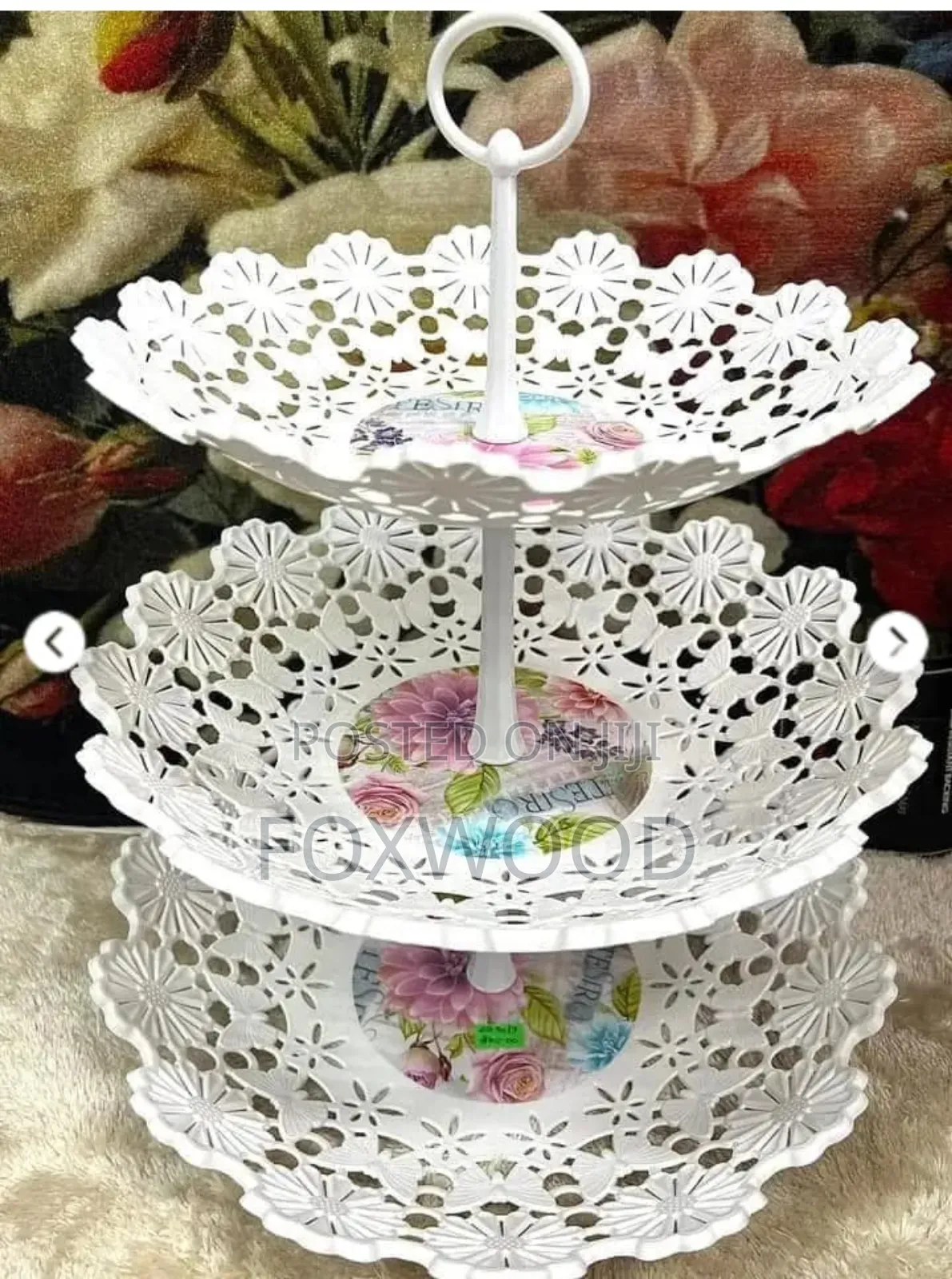 Plastic Round Cake Stand Layer.