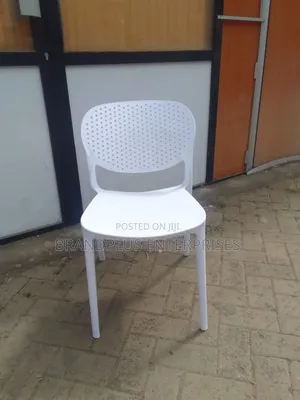 Unique Cafeteria Chairs/Plastic Chairs
