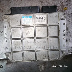 Noah/Voxy Engine Computer Ecu